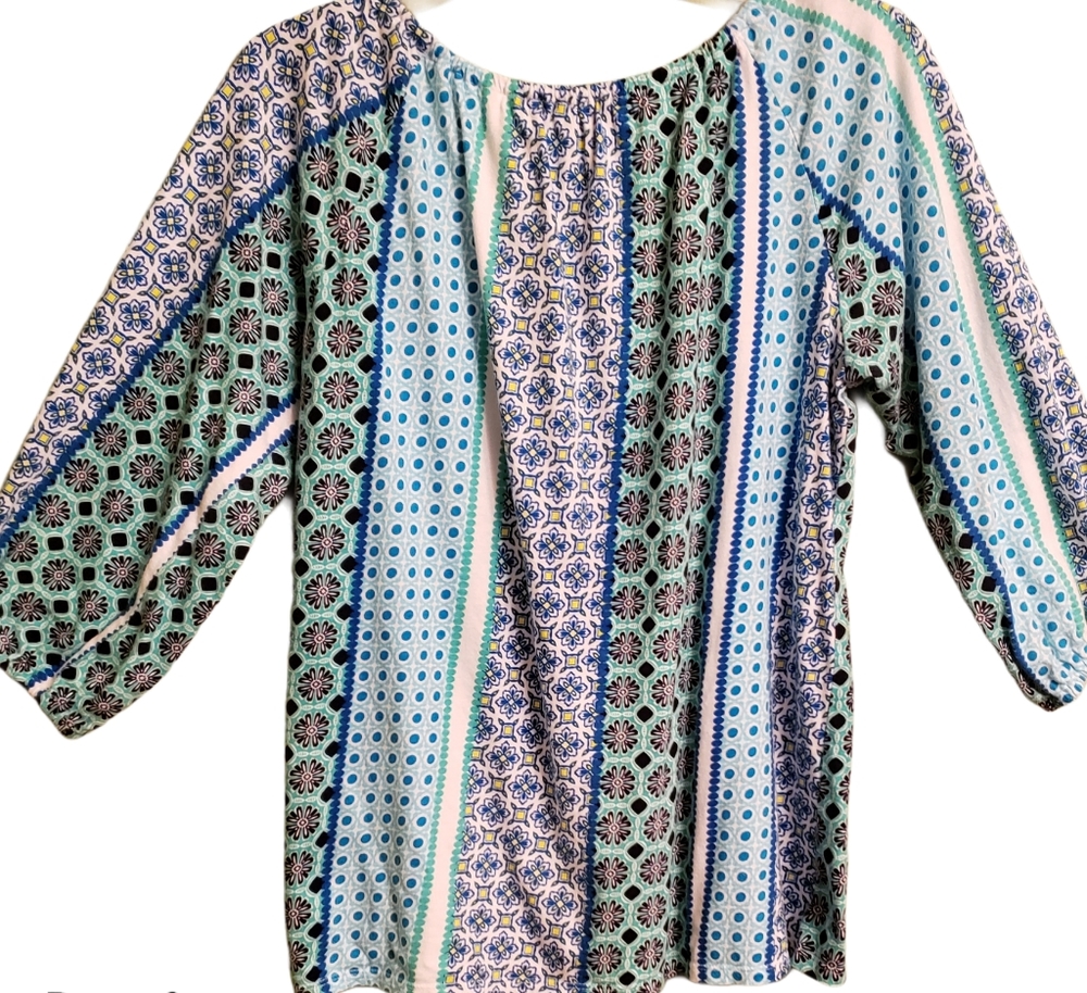 Jones New York lg stripped floral/geometric print blouse. 495 - Picture 3 of 3